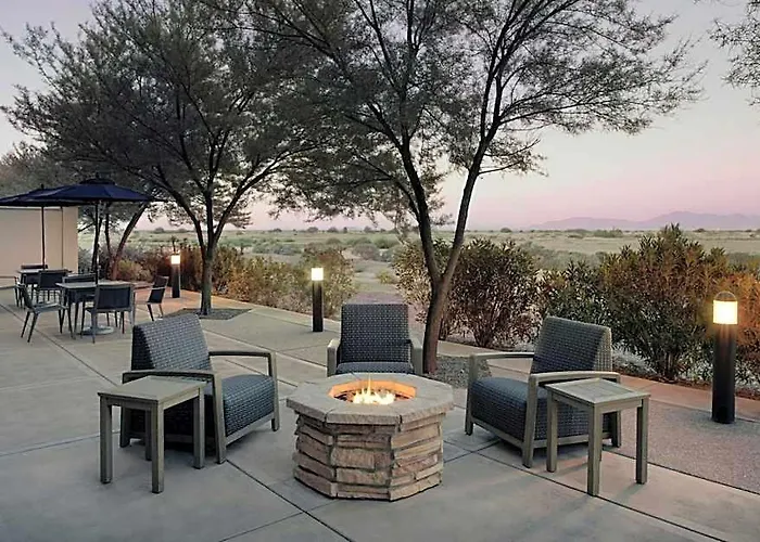 Courtyard Phoenix Chandler/fashion Center Chandler